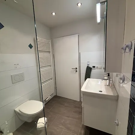 Charmante Ferienwohnung Fuer 2-3 Gaeste Wuerzburg Höchberg Buitenkant foto