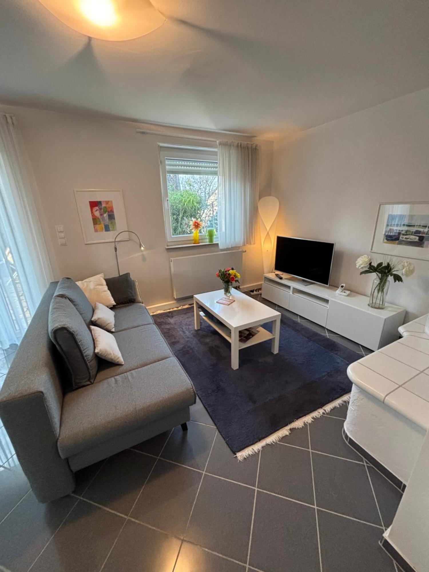 Charmante Fuer 2-3 Gaeste Wuerzburg Apartment *
